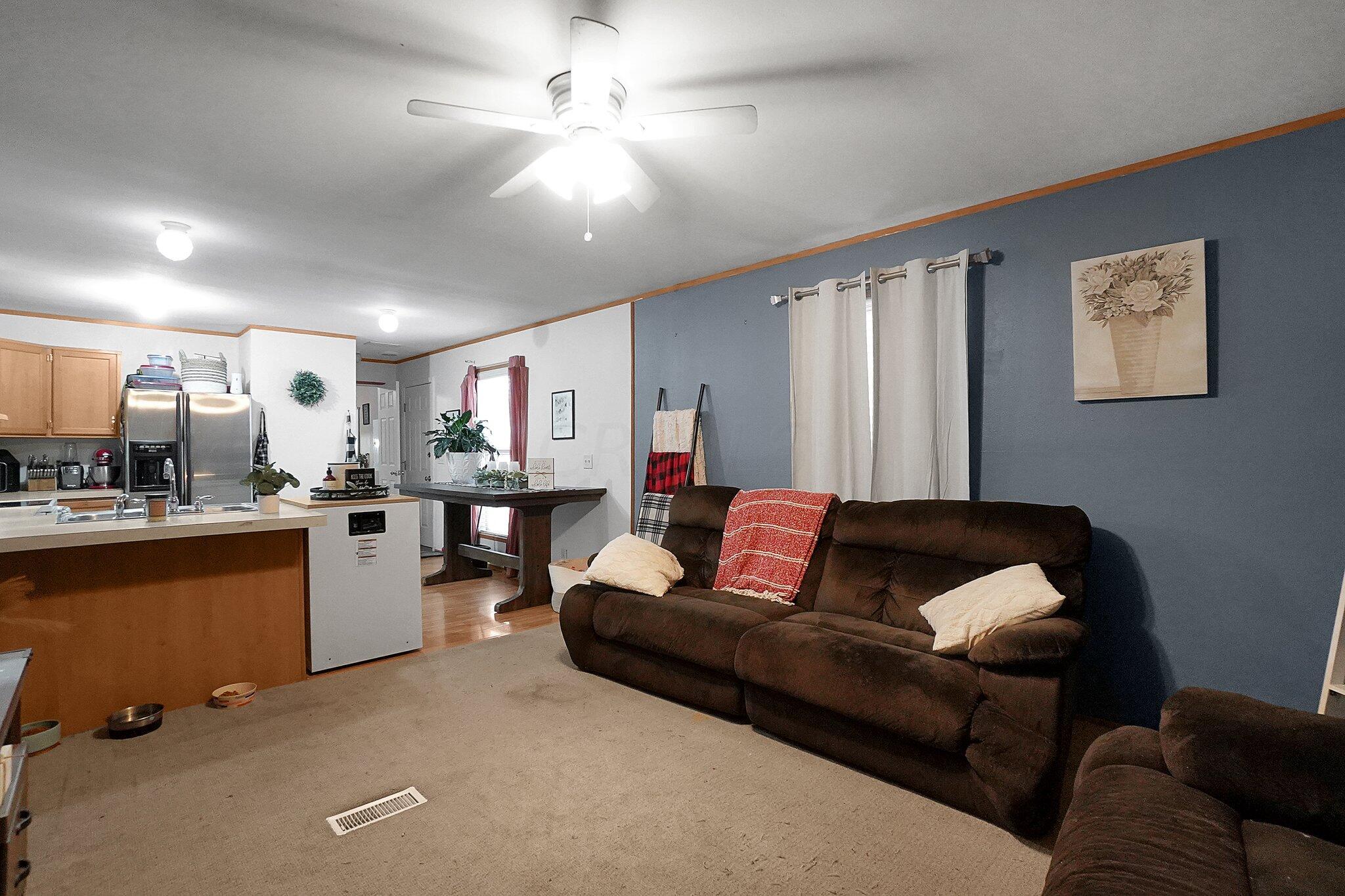 307 Chambersburg Road Columbus, OH 43207 - Photo 5 of 24 5-web-or-mls-307-chambersburg-rd