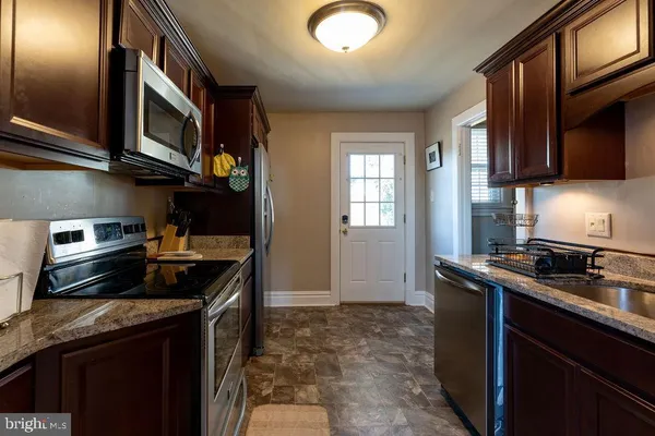 $2,500 | 313 Frederick Street, Hagerstown, MD 21740