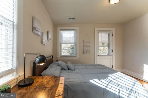 $2,500 | 313 Frederick Street, Hagerstown, MD 21740