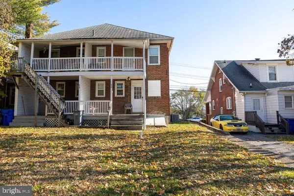 $2,500 | 313 Frederick Street, Hagerstown, MD 21740