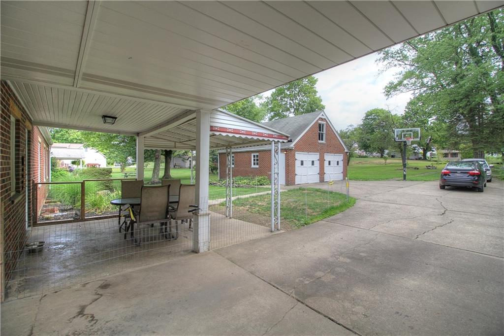 550 Shenango Road Beaver Falls, PA 15010 - Photo 5 of 23 Gallery Image 5