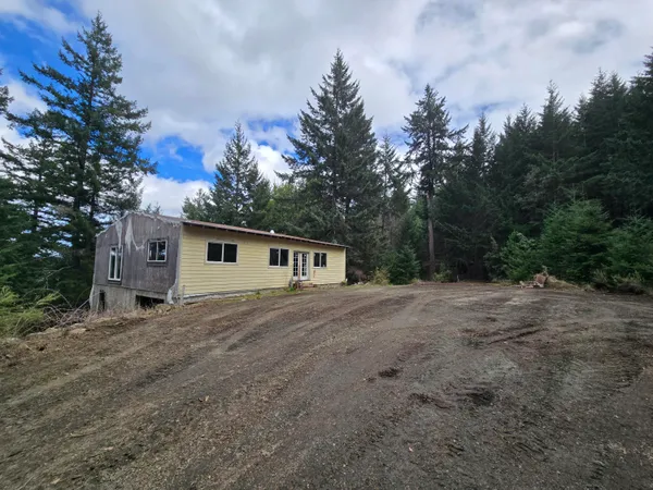 $175,000 | 3790 Thomas Road, Miranda, CA 95553