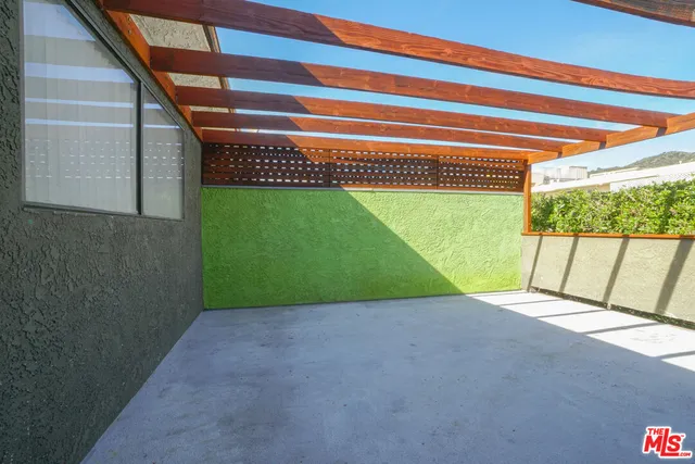 $4,350 | 1534 North Formosa Avenue, Unit 5, Los Angeles, CA 90046