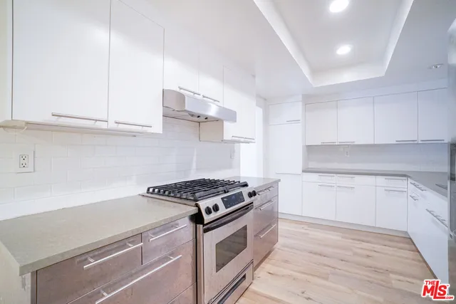 $4,350 | 1534 North Formosa Avenue, Unit 5, Los Angeles, CA 90046