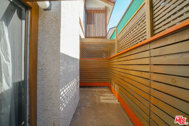 $4,350 | 1534 North Formosa Avenue, Unit 5, Los Angeles, CA 90046