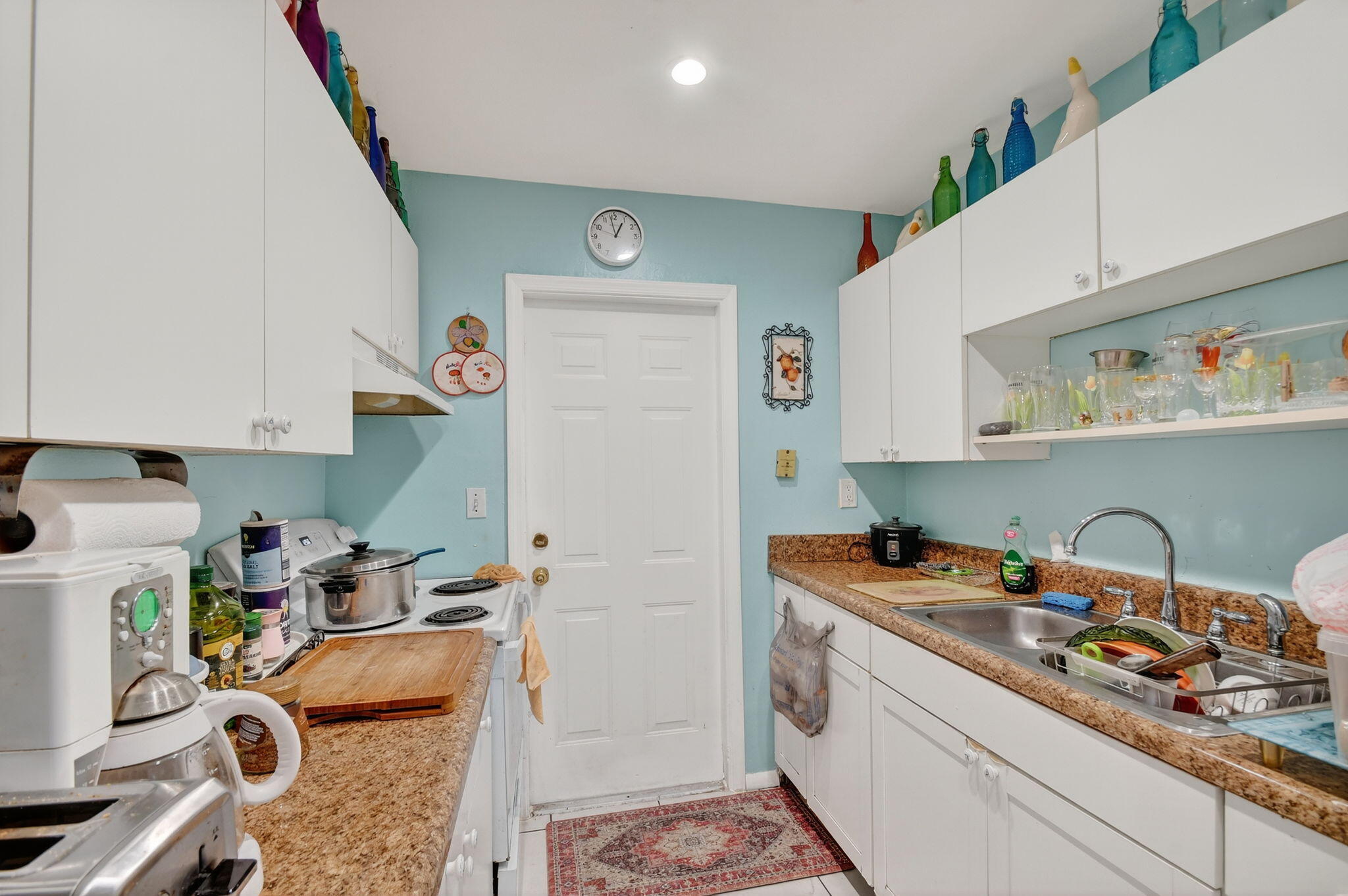 1007 Almeria Road West Palm Beach, FL 33405 - Photo 20 of 48 18-web-or-mls-045_DSC_3541