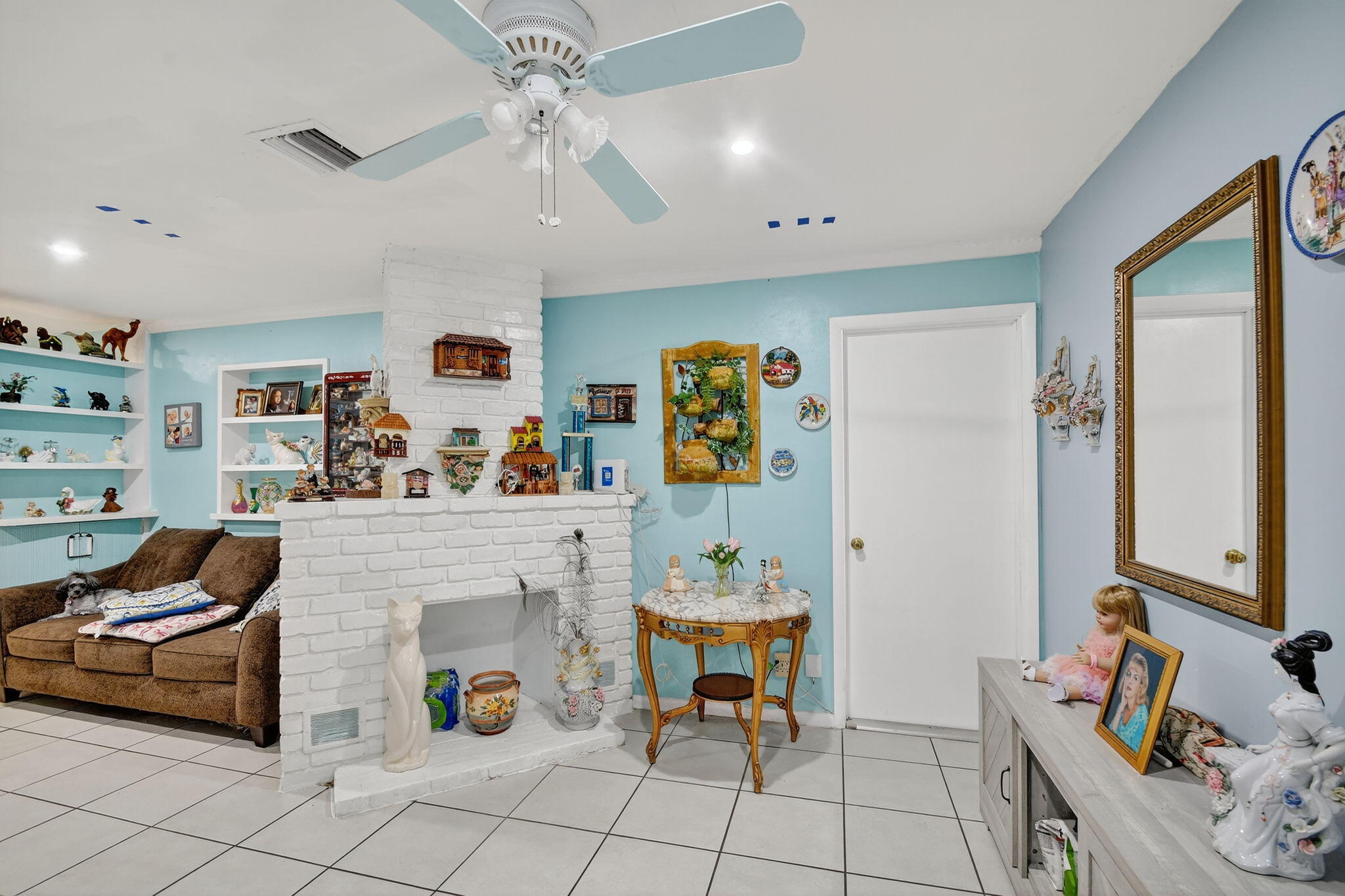 1007 Almeria Road West Palm Beach, FL 33405 - Photo 27 of 48 25-web-or-mls-052_DSC_3577