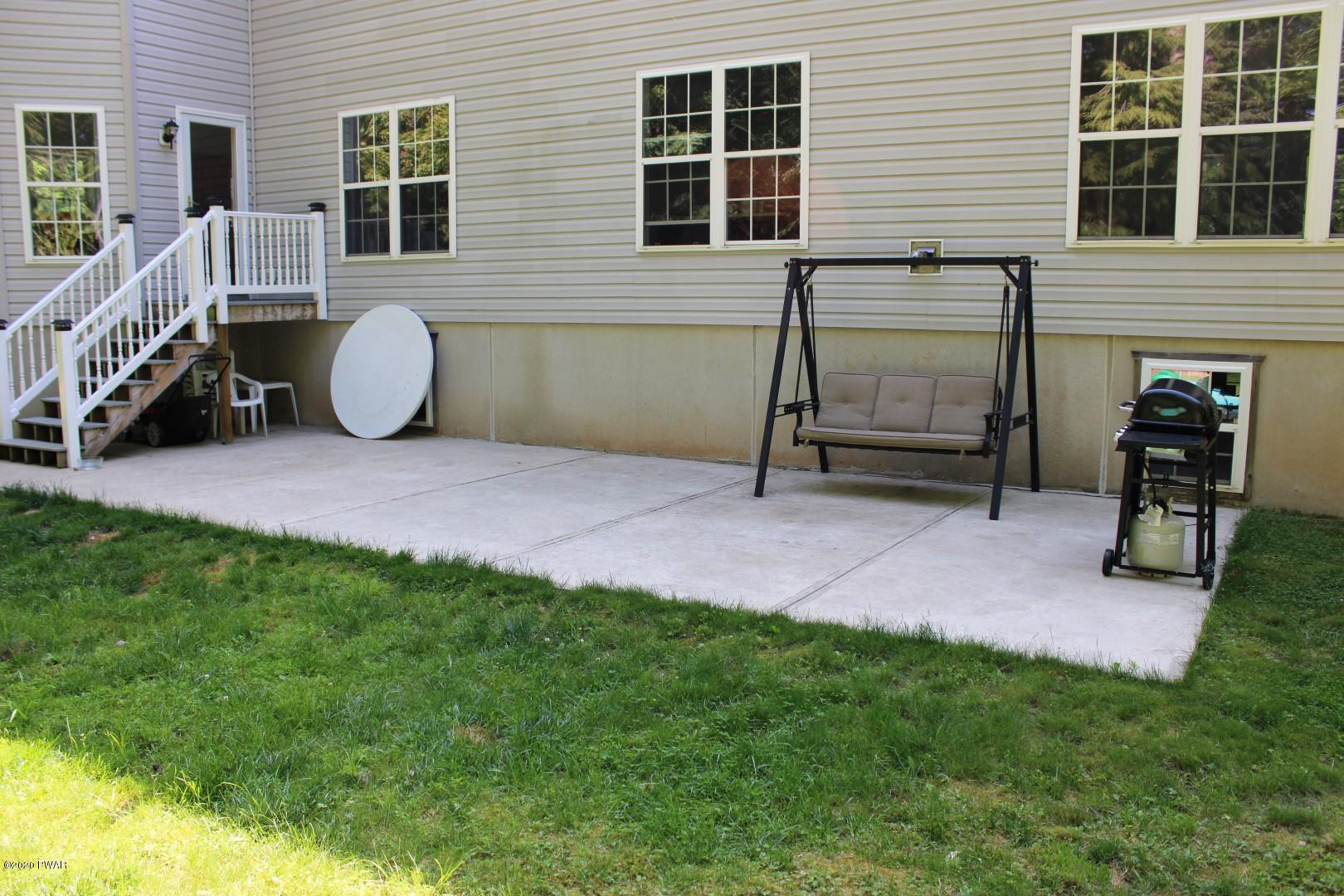 49 Crane Road Hawley, PA 18438 - Photo 8 of 53