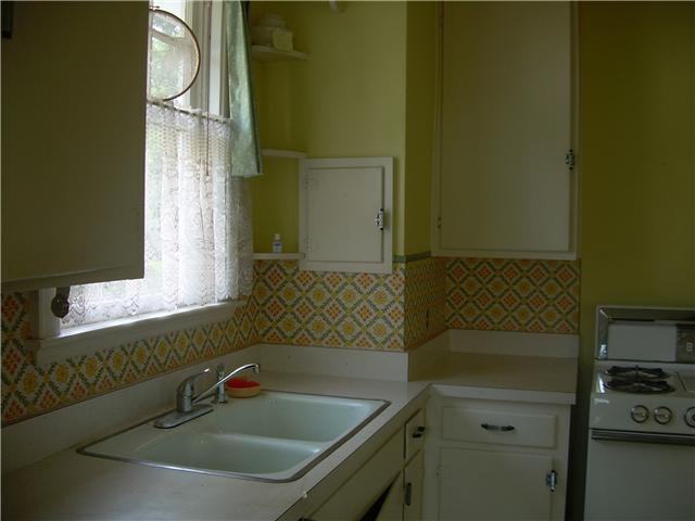 363 Brevoort Road Columbus, OH 43214 - Photo 9 of 14 Gallery Image 9