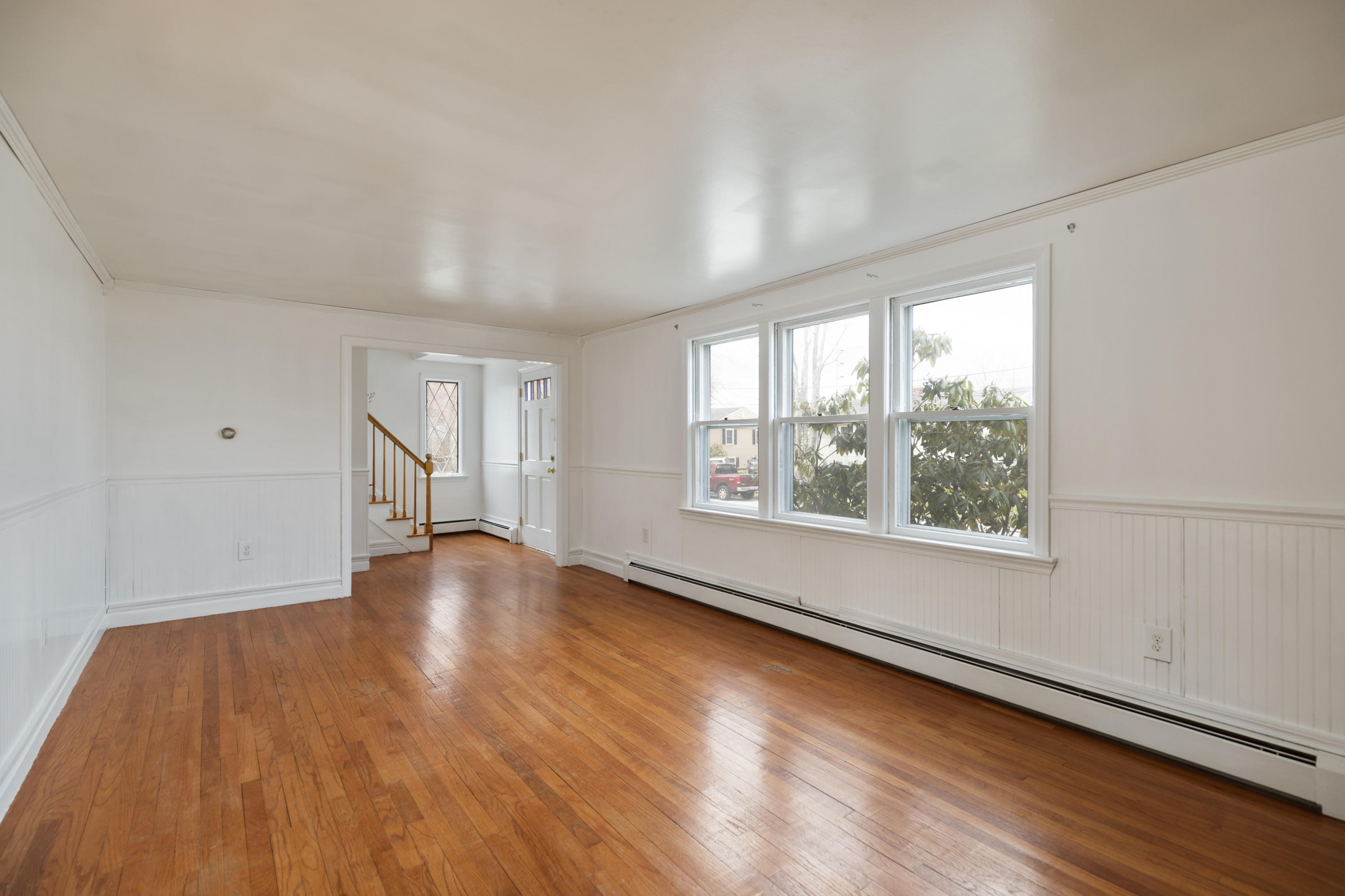 208 Pinecrest Road Portland, ME 04102 - Photo 7 of 50 208PinecrestPortland_004