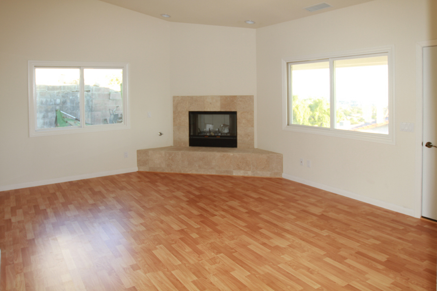 444 Las Alturas Road Santa Barbara, CA 93103 - Photo 4 of 14 Living Room