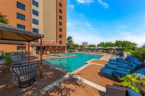 $216,000 | 330 Las Colinas Boulevard East, Unit 164, Irving, TX 75039