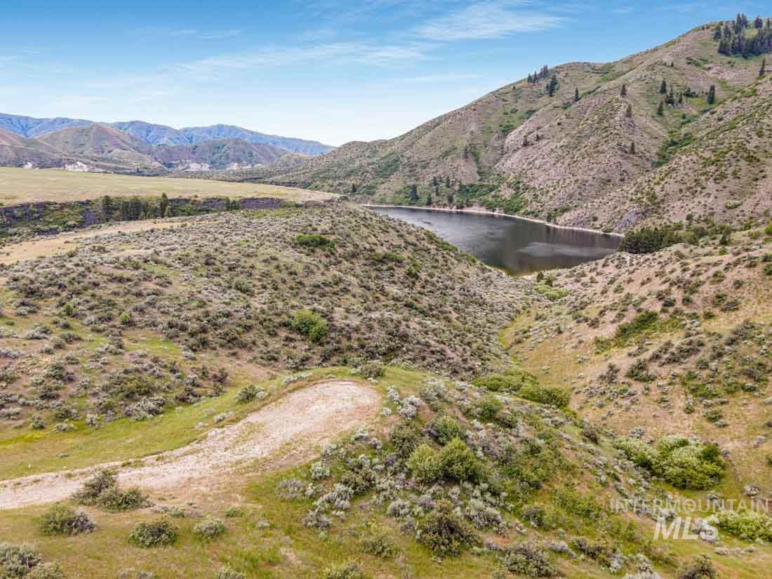 87 Robie Springs Road Boise, ID 83716 - Photo 11 of 24