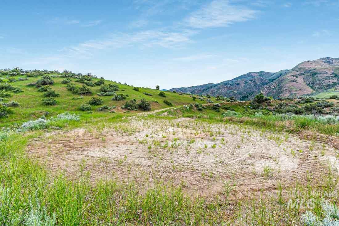 87 Robie Springs Road Boise, ID 83716 - Photo 10 of 24