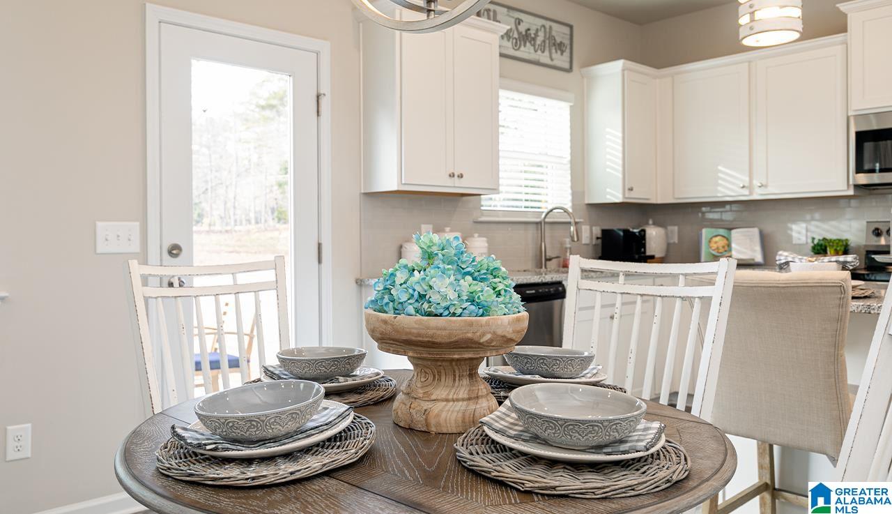 532 Alpine View Columbiana, AL 35051 - Photo 3 of 23