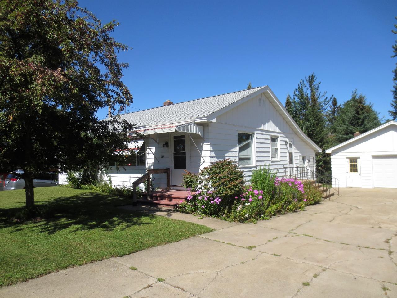 819 Coon Street Rhinelander, WI 54501 - Photo 15 of 21 Gallery Image 15