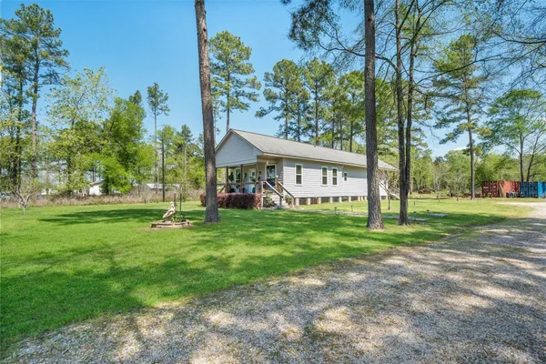 $2,200 | 275 Pashun Lane, New Waverly, TX 77358