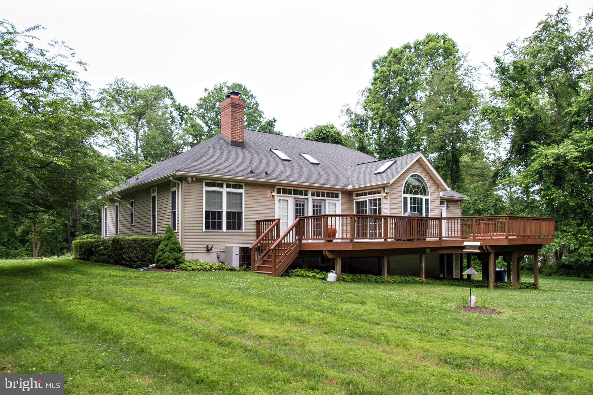 12920 Triadelphia Road Ellicott City, MD 21042 - Photo 24 of 27 Exterior (Rear)