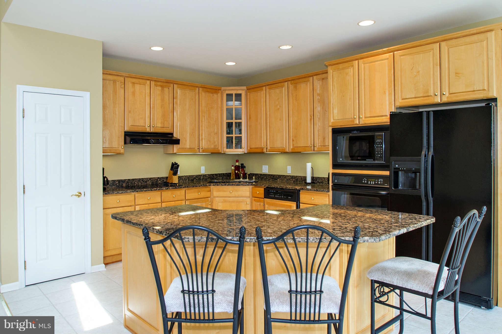 12920 Triadelphia Road Ellicott City, MD 21042 - Photo 10 of 27 Kitchen