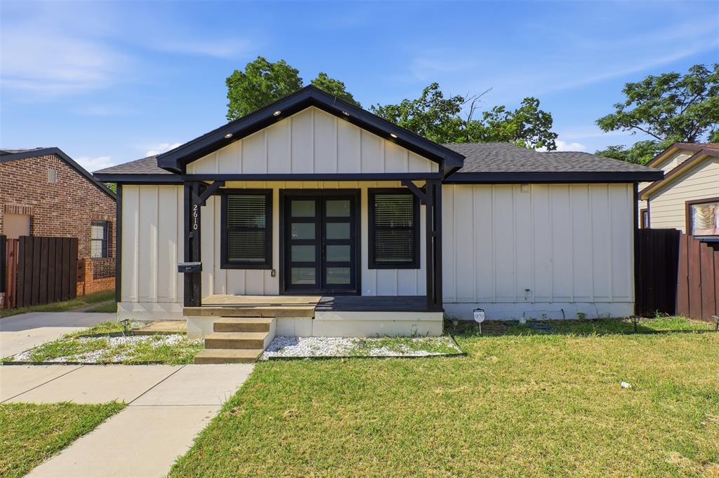 2610 Sharon Street Dallas, TX 75211 - Photo 2 of 29