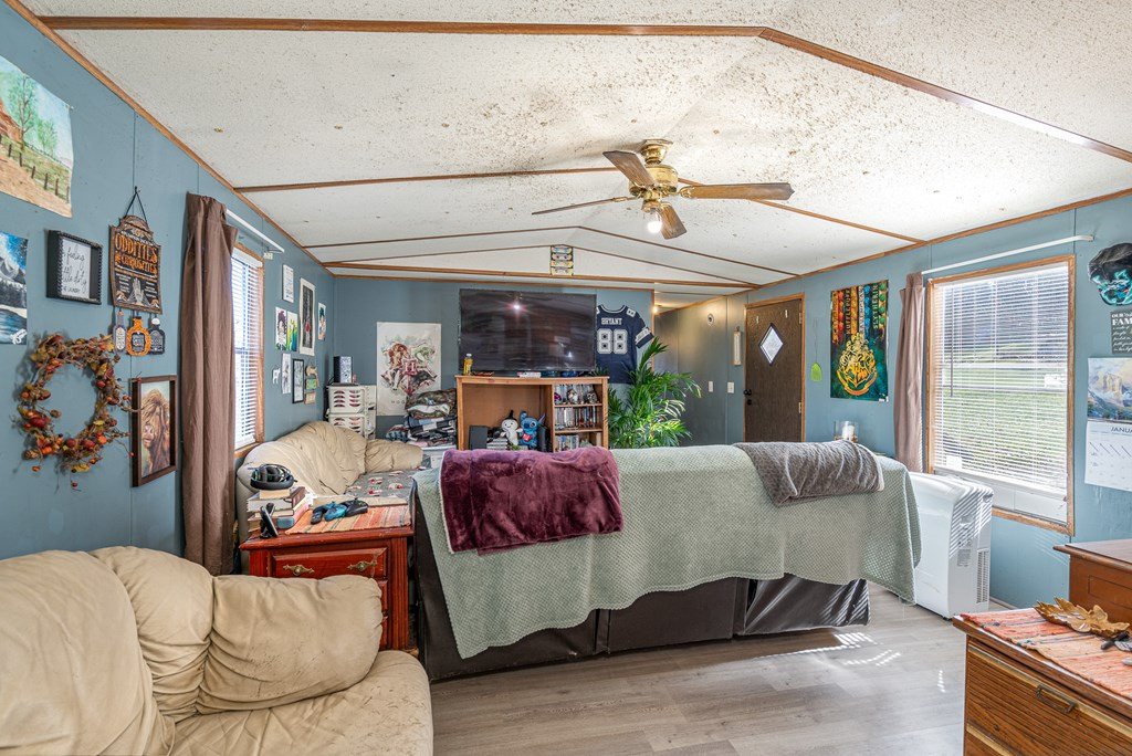 385 Aquone Road Andrews, NC 28901 - Photo 12 of 53