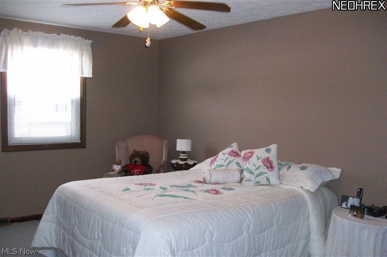 6577 Elmdale Road Cleveland, OH 44130 - Photo 13 of 18 Gallery Image 13