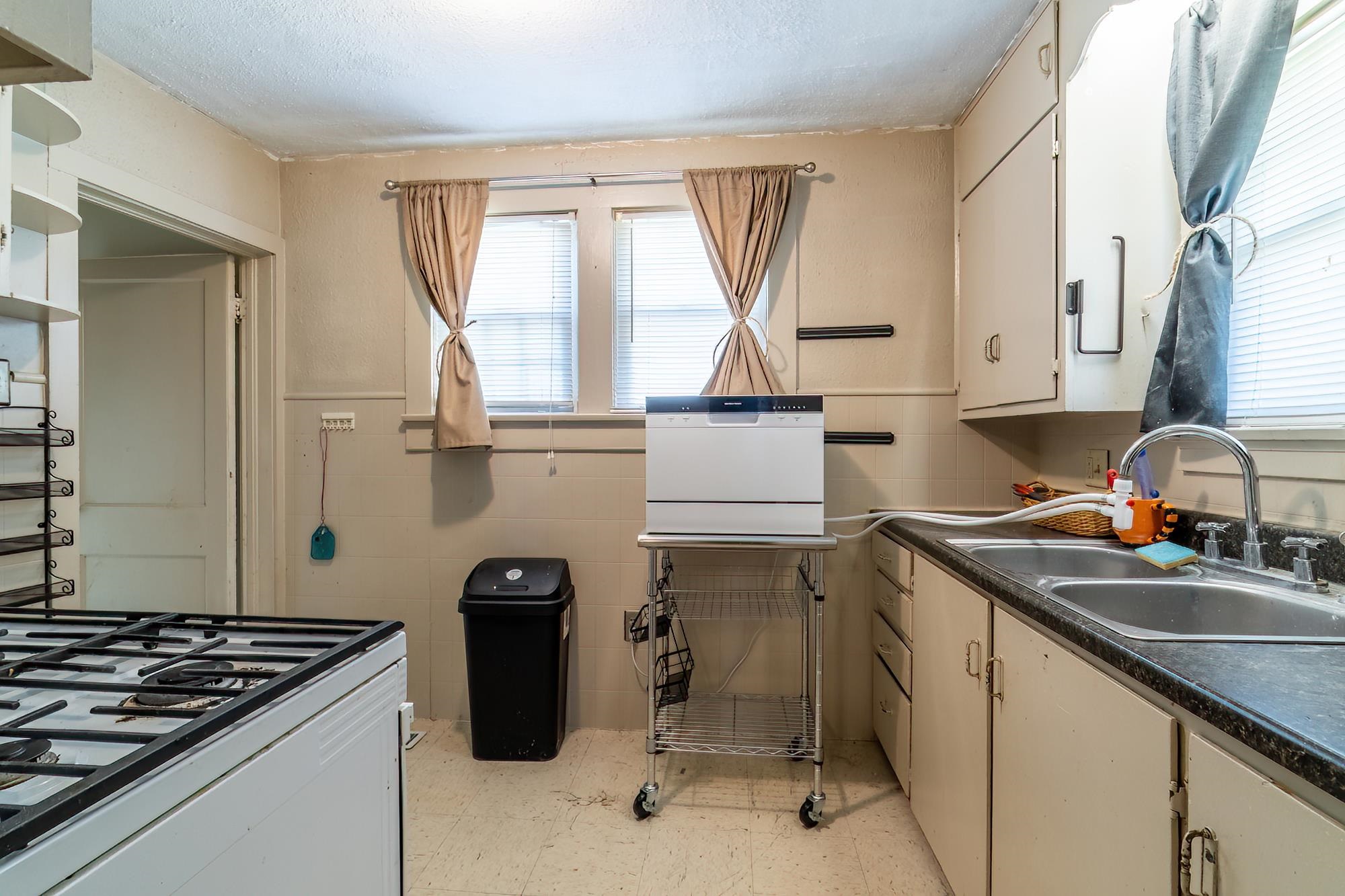 3480 Sand Point Road Fort Wayne, IN 46809 - Photo 18 of 36