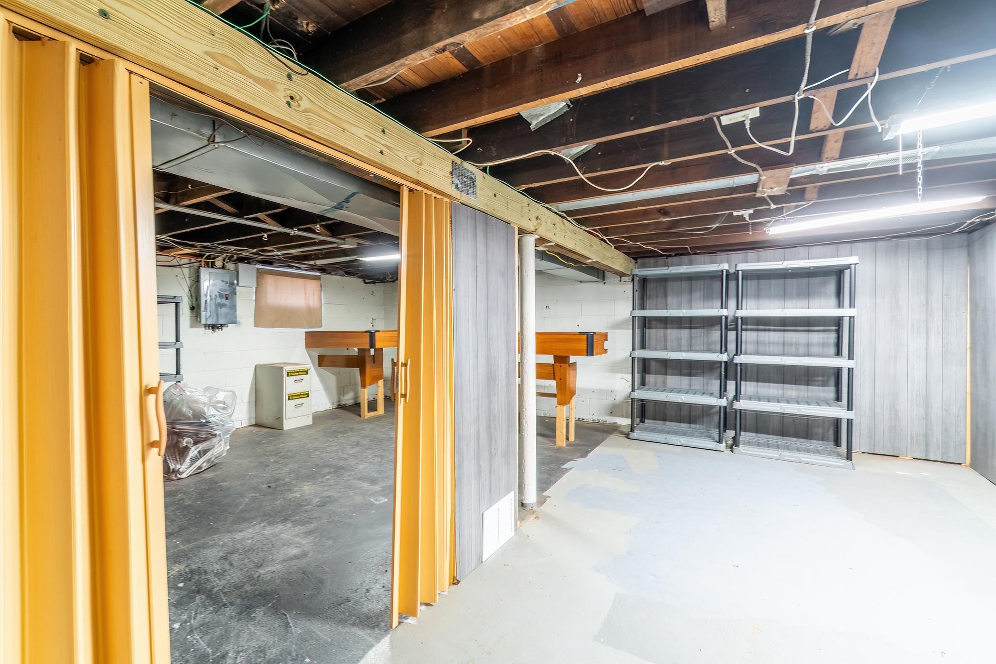 3480 Sand Point Road Fort Wayne, IN 46809 - Photo 23 of 36