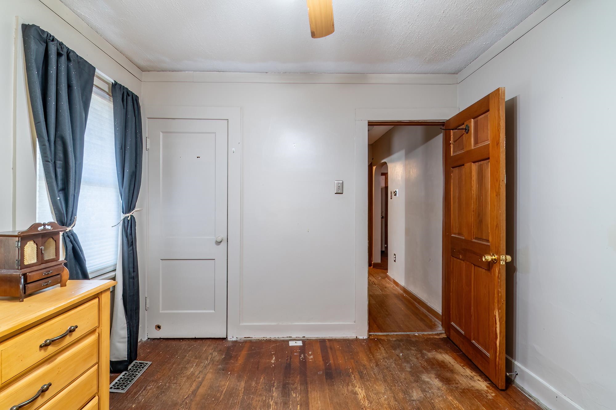 3480 Sand Point Road Fort Wayne, IN 46809 - Photo 9 of 36