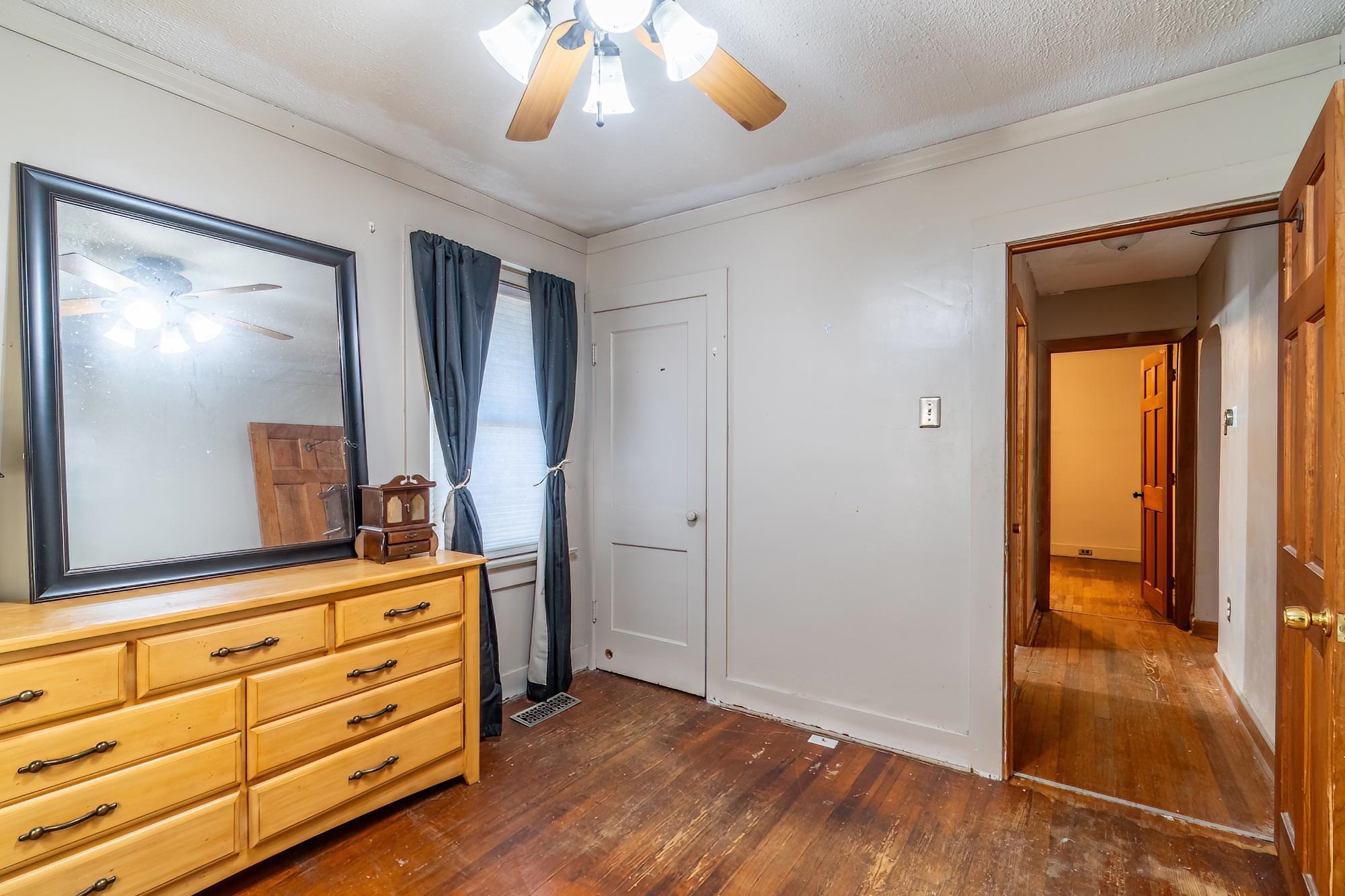 3480 Sand Point Road Fort Wayne, IN 46809 - Photo 10 of 36