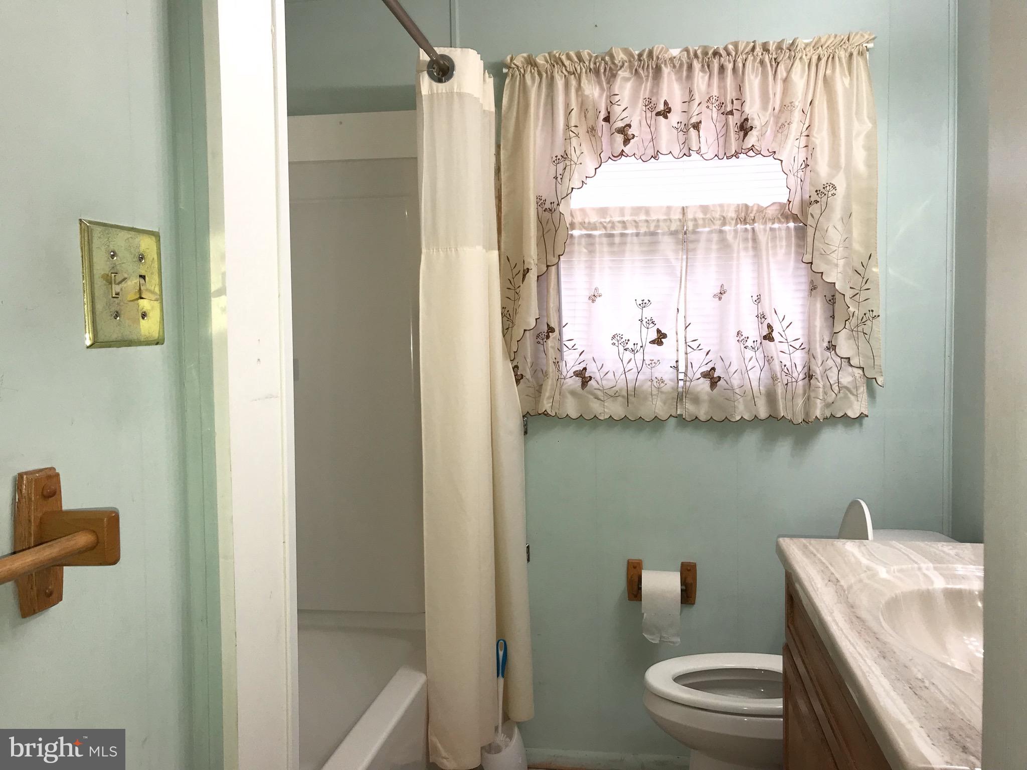 466 Wayne Road Bellmawr, NJ 08031 - Photo 18 of 25