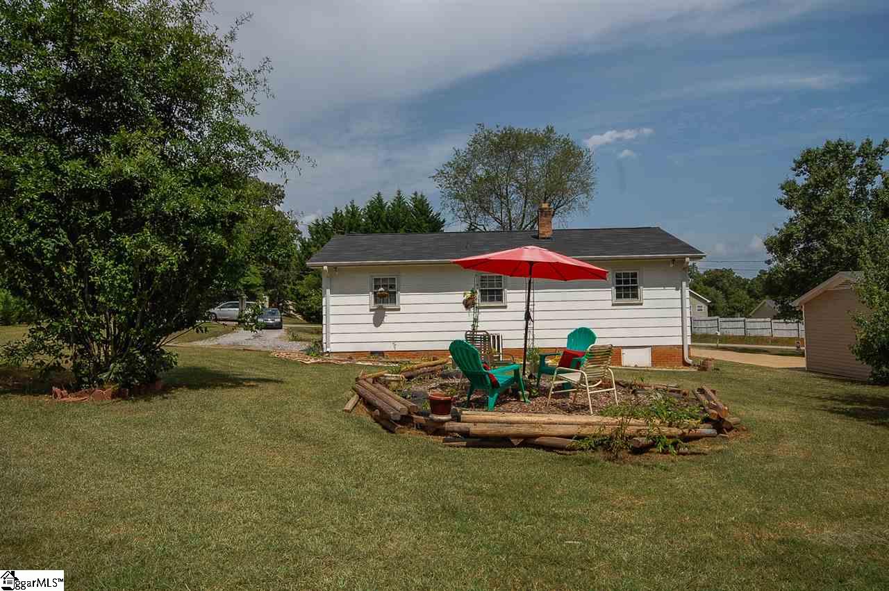 112 State Rd S-42-657 Duncan, SC 29334 - Photo 19 of 20