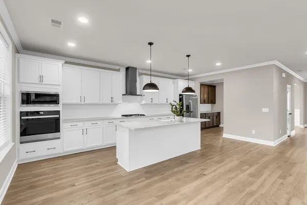 $575,000 | 687 Black Pine Road, Moncks Corner, SC 29461