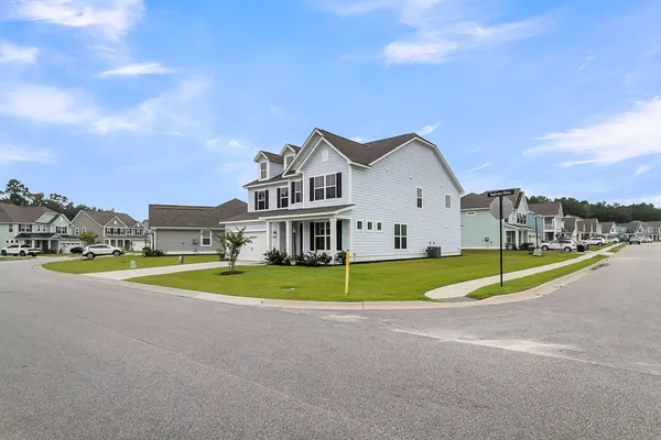 $575,000 | 687 Black Pine Road, Moncks Corner, SC 29461