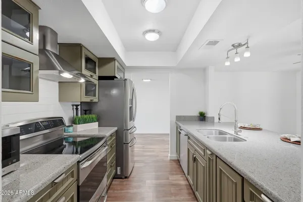 $650,000 | 6852 South Terrace Road, Tempe, AZ 85283
