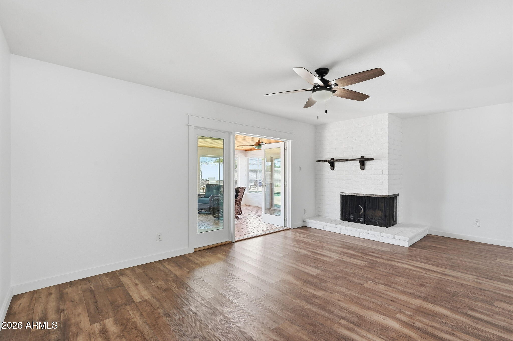 6852 South Terrace Road Tempe, AZ 85283 - Photo 22 of 77 014_ListerPros