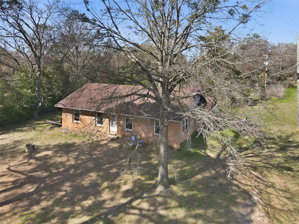 615 Quitman Street Pittsburg, TX 75686 - Photo 3 of 30