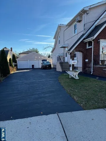 $1,800 | 148 Hamilton Avenue, Lodi, NJ 07644