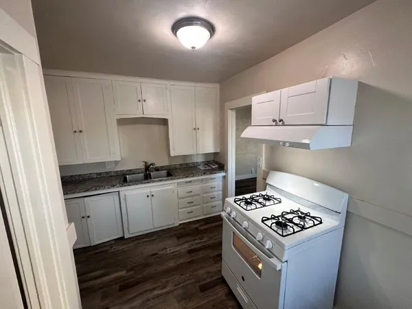 $284,900 | 450 North 6th Street, Coalinga, CA 93210