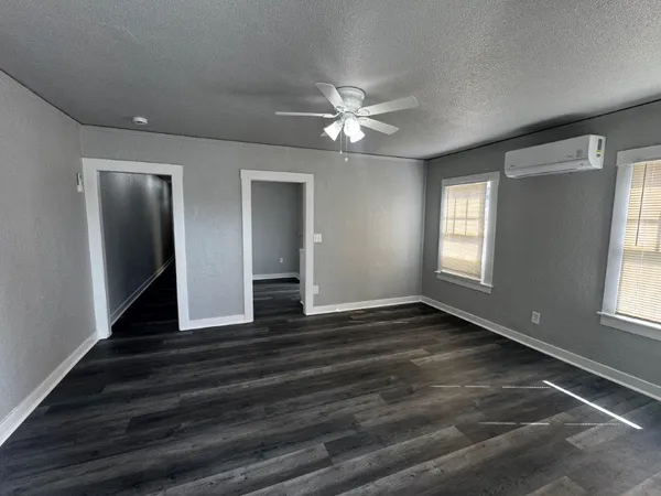 $284,900 | 450 North 6th Street, Coalinga, CA 93210