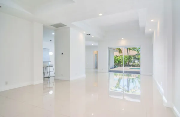 $6,450 | 2002 Schooner Lane, Weston, FL 33327