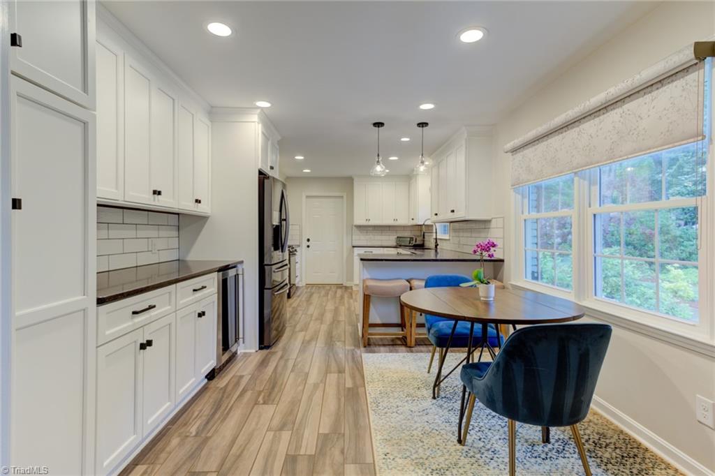 620 Quarterstaff Road Winston-Salem, NC 27104 - Photo 8 of 47 Gallery Image 8