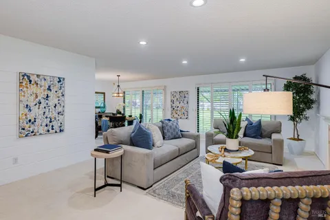 $898,000 | 363 Twin Lakes Drive, Santa Rosa, CA 95409