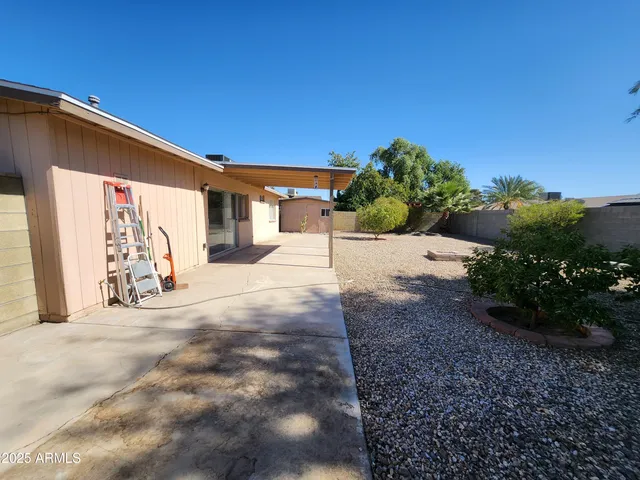 a view of a house with a outdoor space