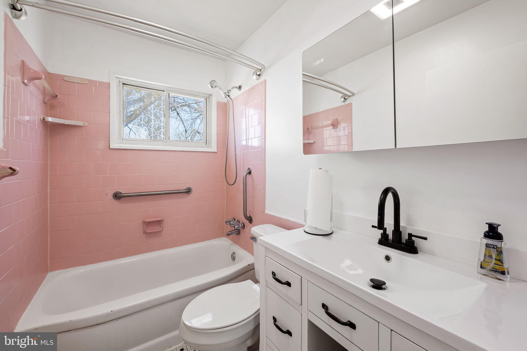 916 Prestwood Road Baltimore, MD 21228 - Photo 6 of 13