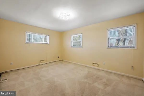 $299,000 | 916 Prestwood Road, Baltimore, MD 21228