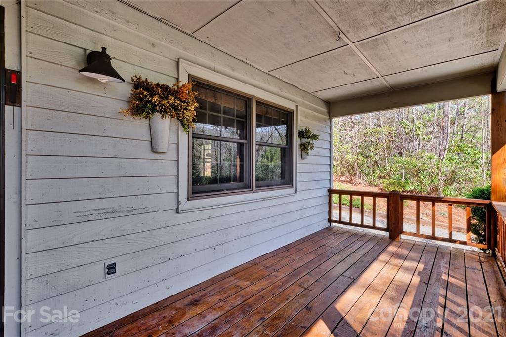 33 Tower Road, Unit 131/1 Sapphire, NC 28774 - Photo 17 of 17 Gallery Image 17