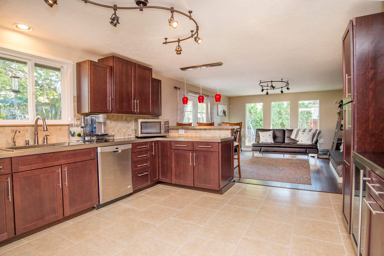1423 South Dyer Road Spokane Valley, WA 99212 - Photo 7 of 20 Gallery Image 7