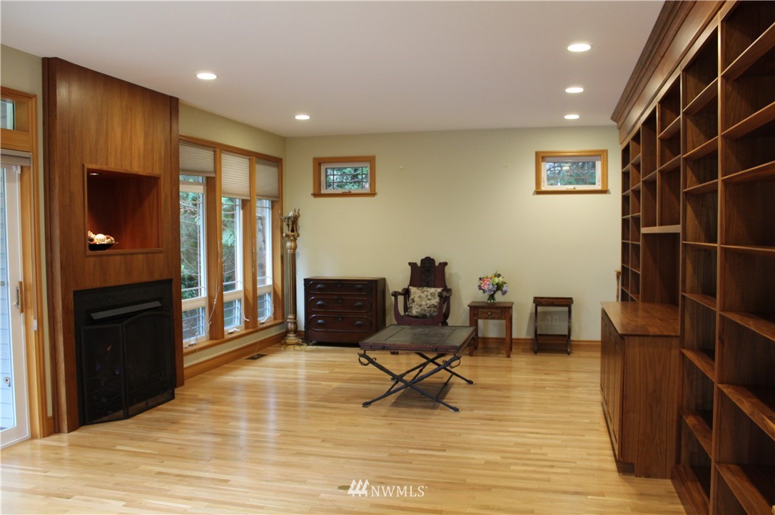 8823 Goshawk Road Blaine, WA 98230 - Photo 11 of 28 Gallery Image 11