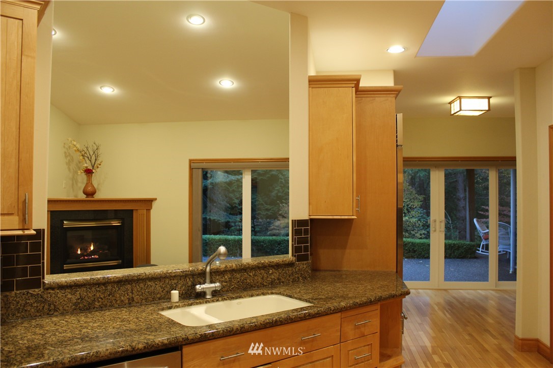 8823 Goshawk Road Blaine, WA 98230 - Photo 6 of 28 Gallery Image 6